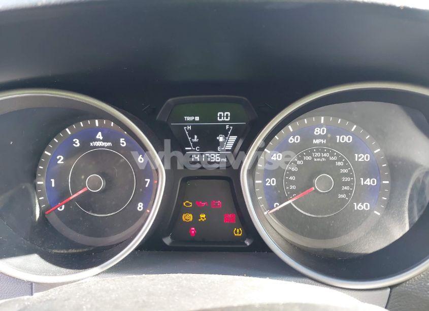 Photo 7 of 2014 Hyundai Elantra SE (VIN 5NPDH4AE1EH466686)