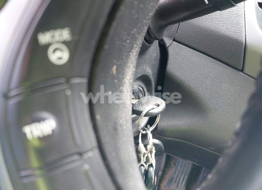 Photo 11 of 2014 Hyundai Elantra LIMITED (VIN 5NPDH4AE1EH475811)