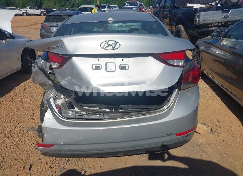 Photo 16 of 2014 Hyundai Elantra SE (VIN 5NPDH4AE1EH478191)