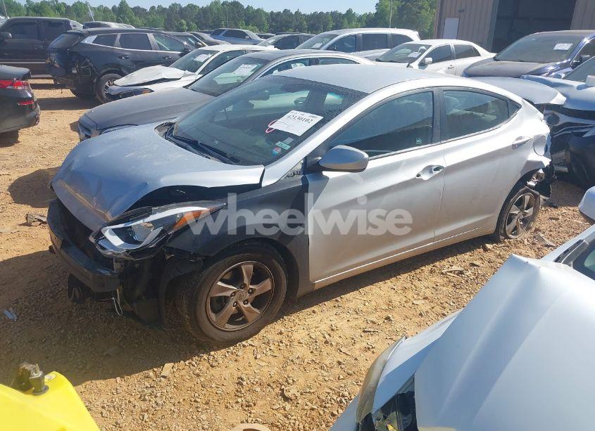 Photo 2 of 2014 Hyundai Elantra SE (VIN 5NPDH4AE1EH478191)