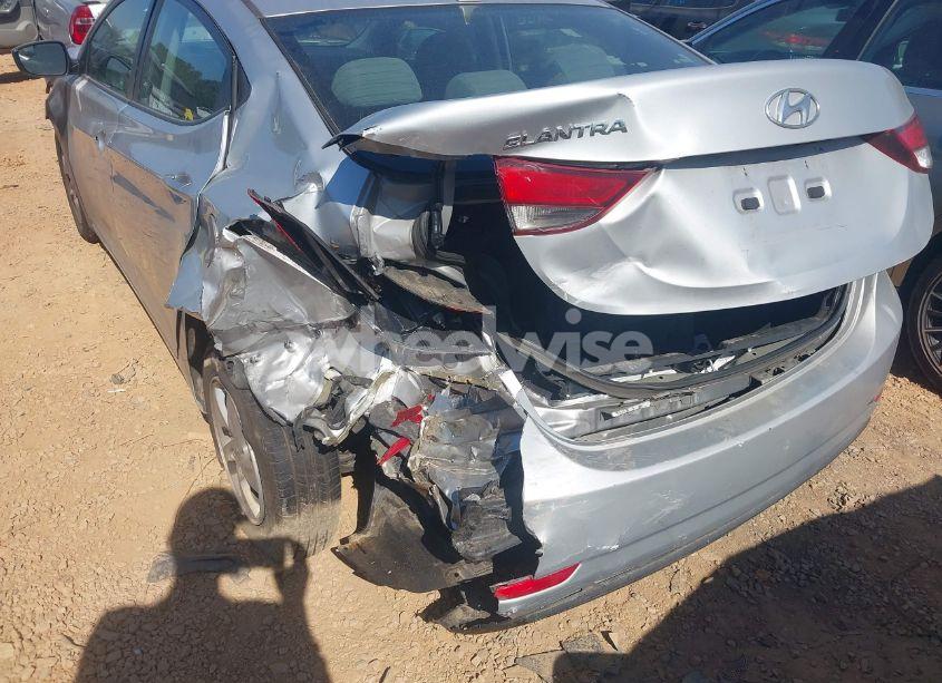 Photo 6 of 2014 Hyundai Elantra SE (VIN 5NPDH4AE1EH478191)