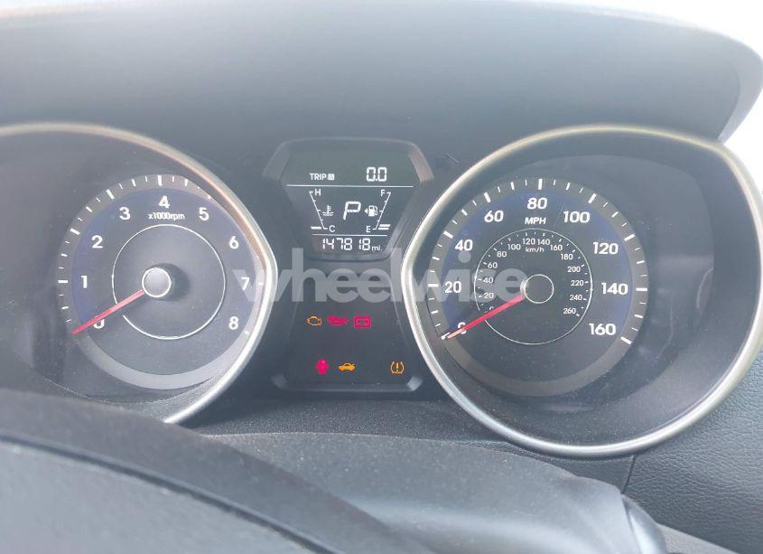 Photo 7 of 2014 Hyundai Elantra SE (VIN 5NPDH4AE1EH478191)