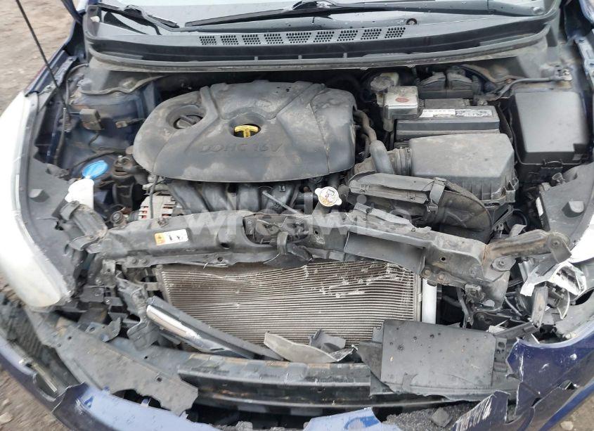 Photo 10 of 2014 Hyundai Elantra SE (VIN 5NPDH4AE1EH478904)