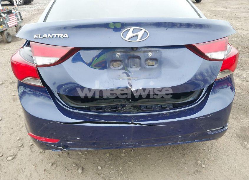 Photo 6 of 2014 Hyundai Elantra SE (VIN 5NPDH4AE1EH478904)