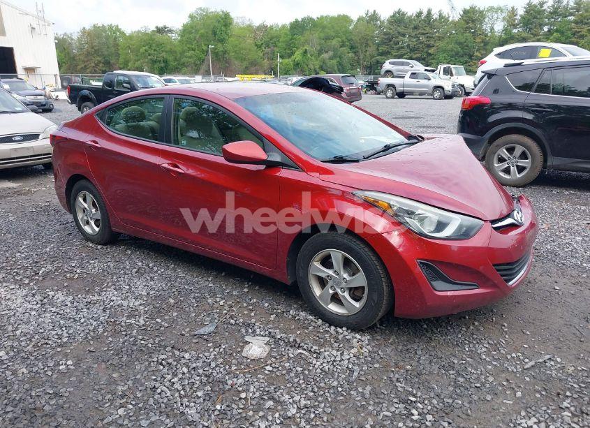 2014 Hyundai Elantra SE (VIN 5NPDH4AE1EH489255) main photo