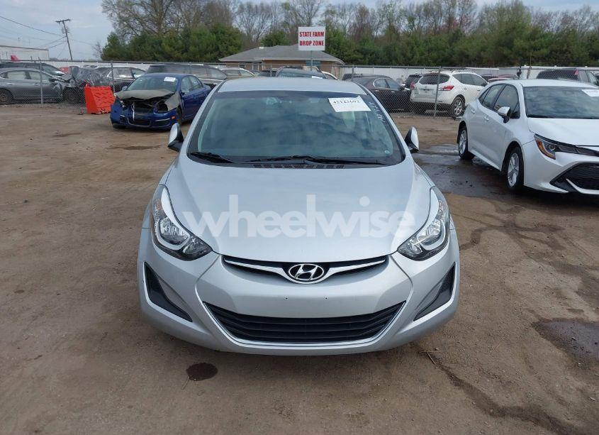 Photo 12 of 2014 Hyundai Elantra SE (VIN 5NPDH4AE1EH496903)