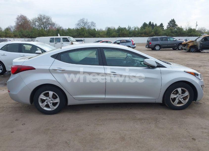 Photo 13 of 2014 Hyundai Elantra SE (VIN 5NPDH4AE1EH496903)