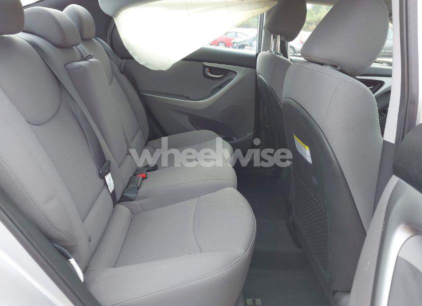 Photo 8 of 2014 Hyundai Elantra SE (VIN 5NPDH4AE1EH496903)