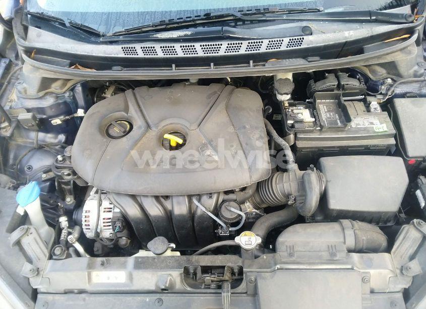 Photo 10 of 2014 Hyundai Elantra SE (VIN 5NPDH4AE1EH508886)