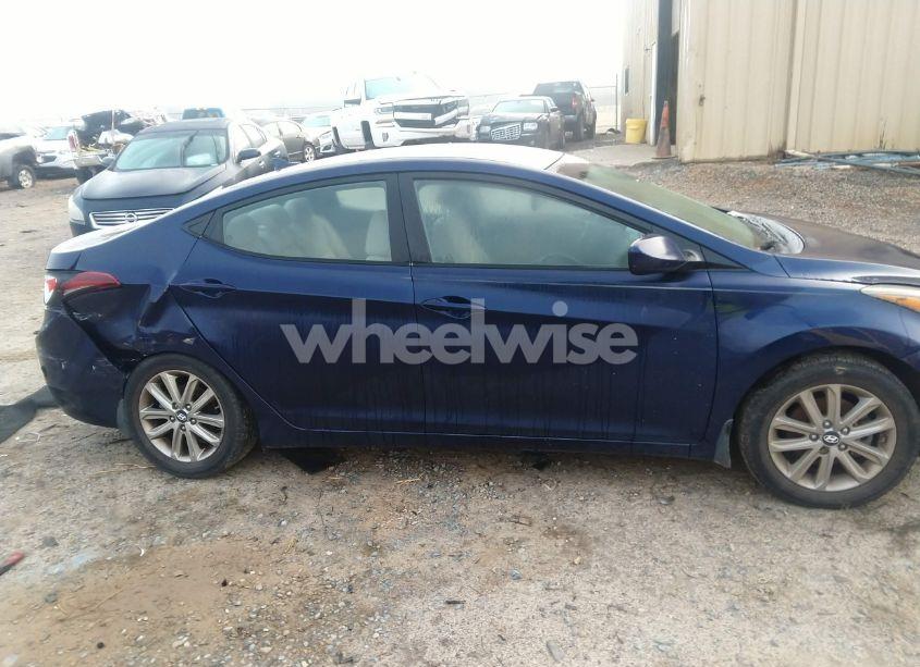 Photo 13 of 2014 Hyundai Elantra SE (VIN 5NPDH4AE1EH508886)