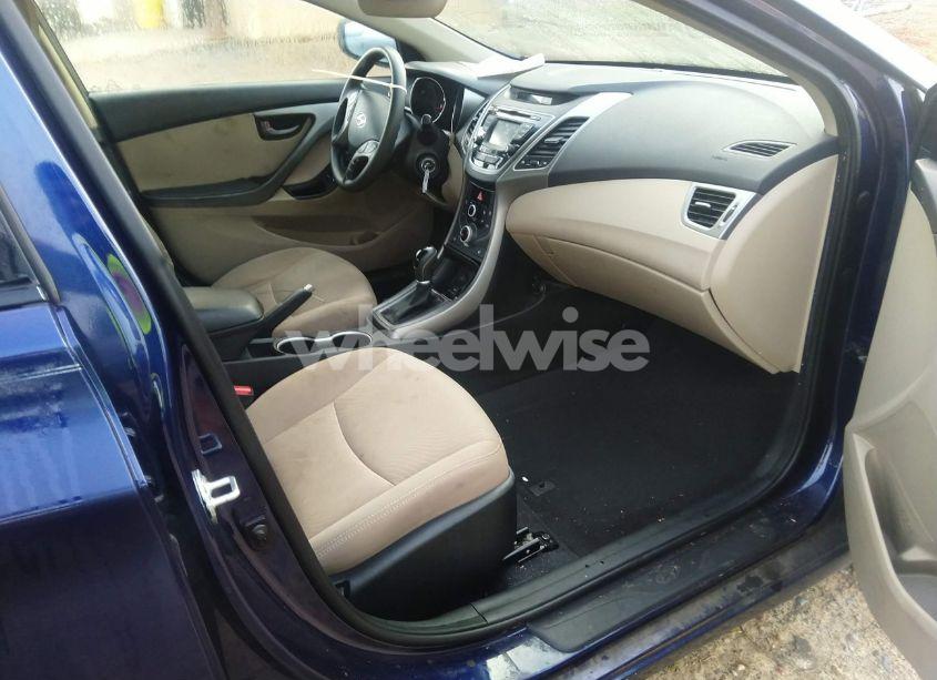 Photo 5 of 2014 Hyundai Elantra SE (VIN 5NPDH4AE1EH508886)