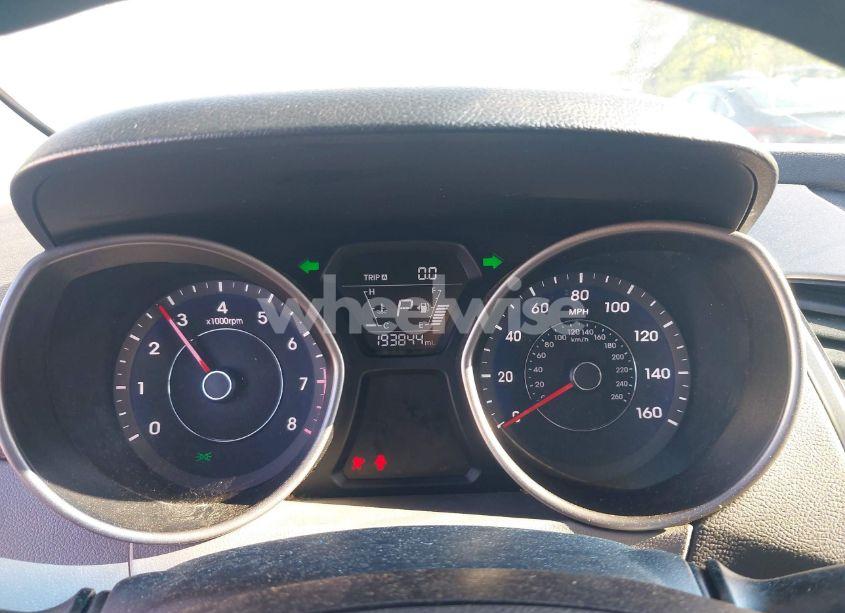 Photo 7 of 2014 Hyundai Elantra SE (VIN 5NPDH4AE1EH511786)