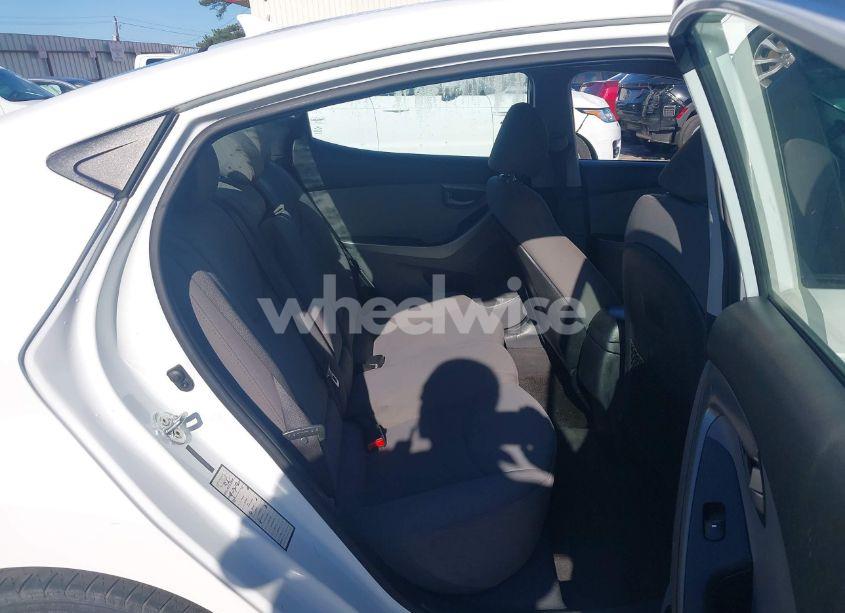 Photo 8 of 2014 Hyundai Elantra SE (VIN 5NPDH4AE1EH511786)