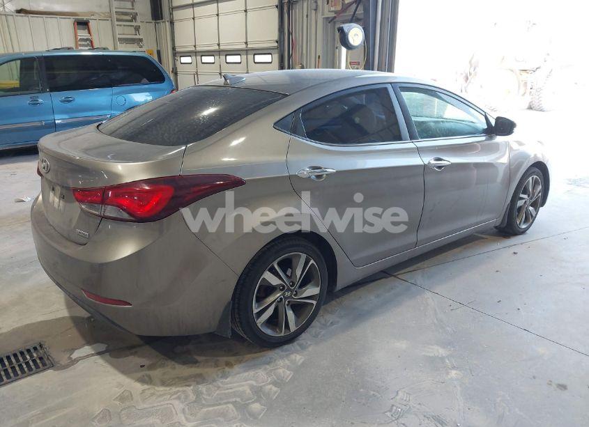Photo 4 of 2014 Hyundai Elantra LIMITED (VIN 5NPDH4AE1EH518639)