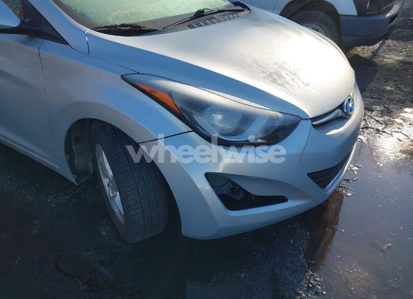 Photo 6 of 2014 Hyundai Elantra SE (VIN 5NPDH4AE1EH523226)