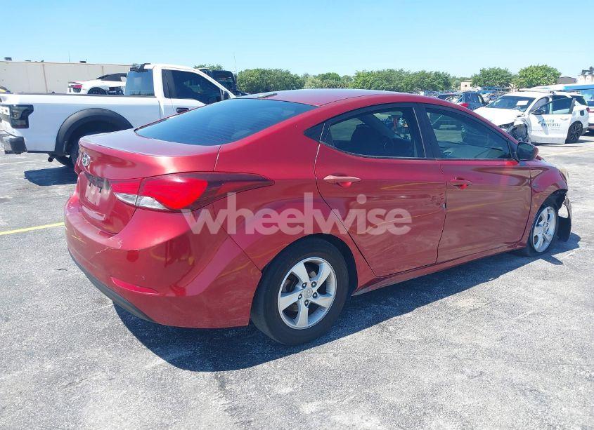 Photo 4 of 2014 Hyundai Elantra SE (VIN 5NPDH4AE1EH531519)