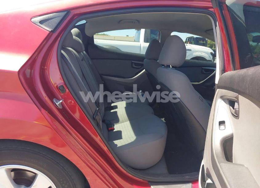 Photo 8 of 2014 Hyundai Elantra SE (VIN 5NPDH4AE1EH531519)