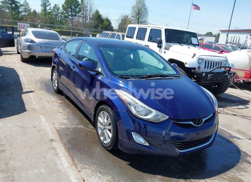 2014 Hyundai Elantra SE (VIN 5NPDH4AE1EH540883) main photo