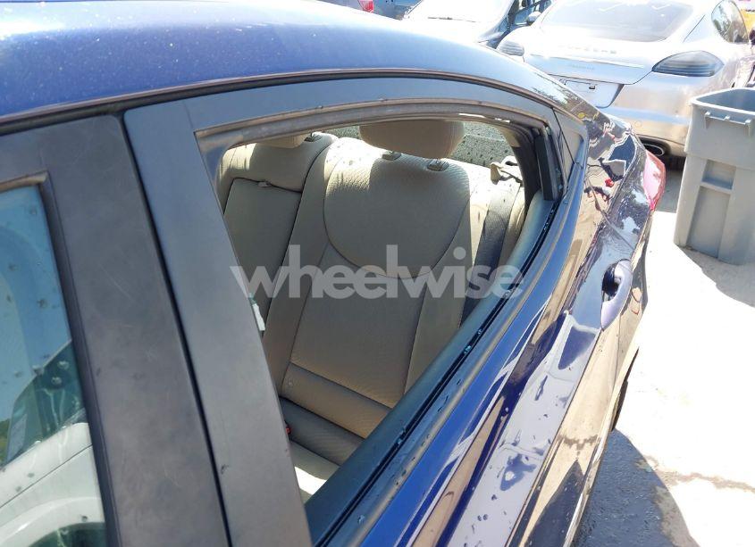 Photo 6 of 2014 Hyundai Elantra SE (VIN 5NPDH4AE1EH540883)