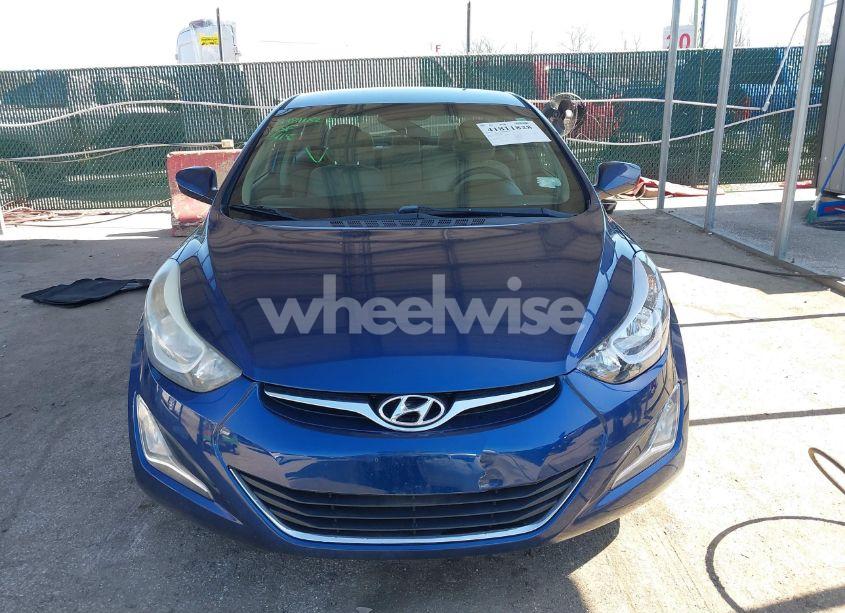 Photo 13 of 2015 Hyundai Elantra SE (VIN 5NPDH4AE1FH552551)