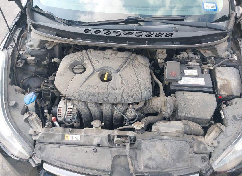 Photo 10 of 2015 Hyundai Elantra LIMITED (VIN 5NPDH4AE1FH555191)