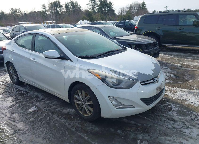 2015 Hyundai Elantra SE (VIN 5NPDH4AE1FH564697) main photo