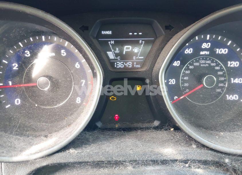 Photo 7 of 2015 Hyundai Elantra SE (VIN 5NPDH4AE1FH564697)