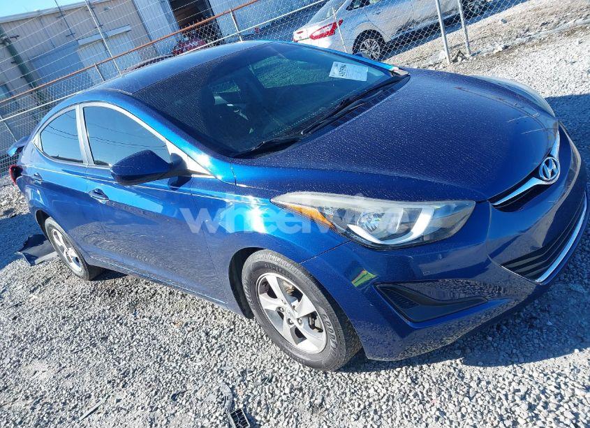 2015 Hyundai Elantra SE (VIN 5NPDH4AE1FH570001) main photo