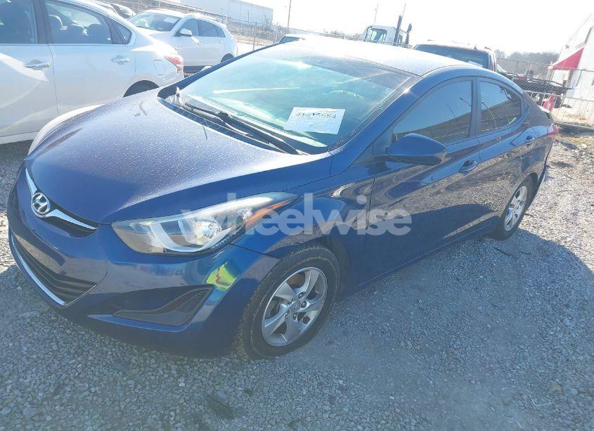 Photo 2 of 2015 Hyundai Elantra SE (VIN 5NPDH4AE1FH570001)