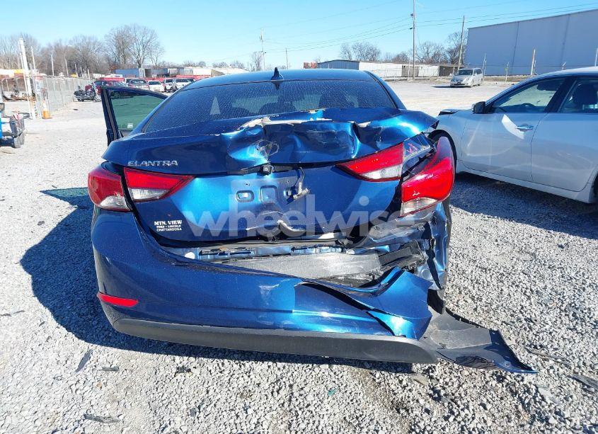 Photo 6 of 2015 Hyundai Elantra SE (VIN 5NPDH4AE1FH570001)