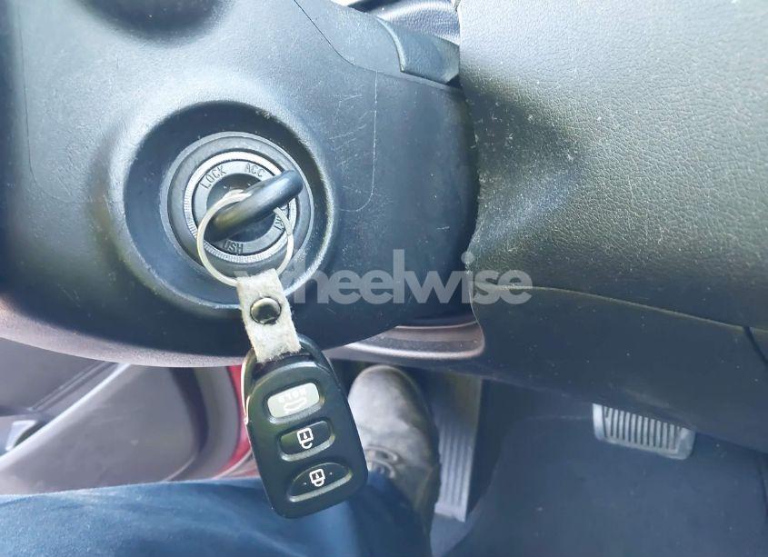 Photo 11 of 2015 Hyundai Elantra SE (VIN 5NPDH4AE1FH581614)