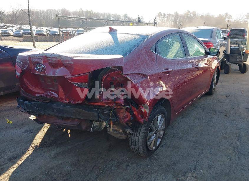 Photo 4 of 2015 Hyundai Elantra SE (VIN 5NPDH4AE1FH581614)