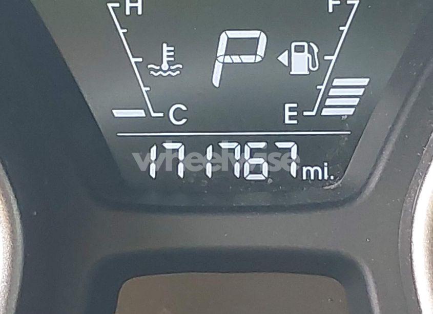 Photo 16 of 2015 Hyundai Elantra SE (VIN 5NPDH4AE1FH594041)