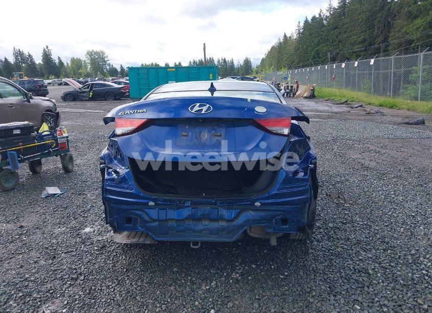 Photo 17 of 2015 Hyundai Elantra SE (VIN 5NPDH4AE1FH594041)