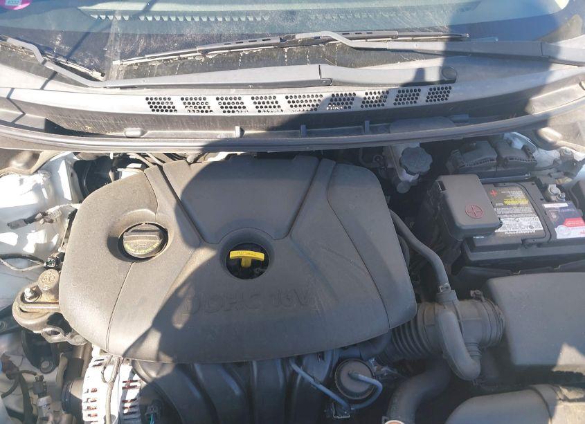 Photo 10 of 2015 Hyundai Elantra SE (VIN 5NPDH4AE1FH607127)