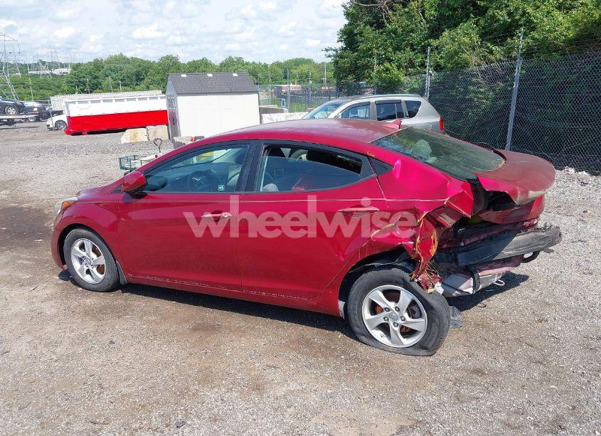 Photo 13 of 2015 Hyundai Elantra SE (VIN 5NPDH4AE1FH615888)
