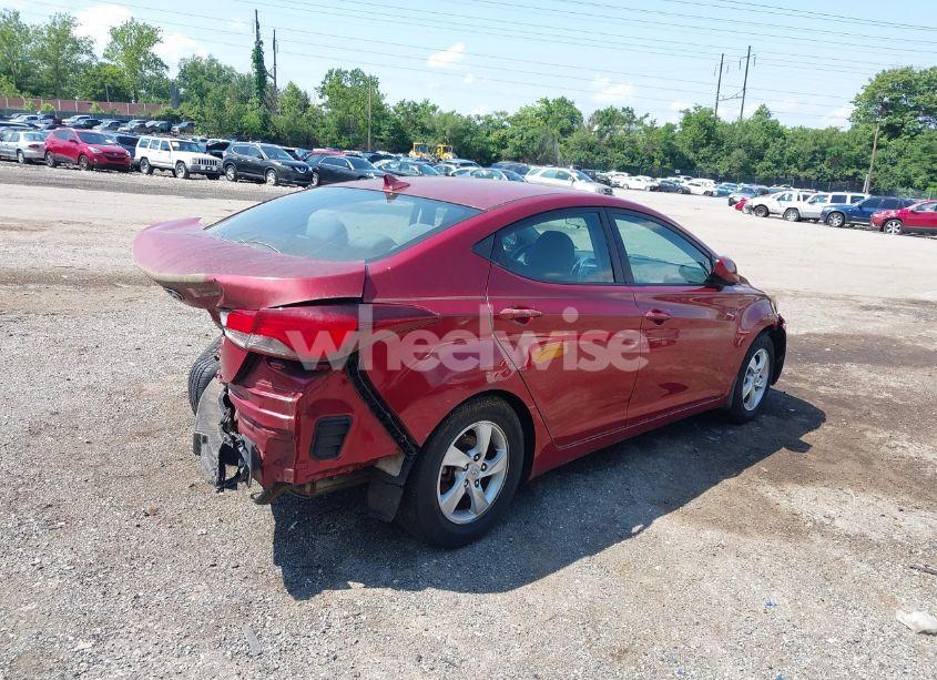 Photo 4 of 2015 Hyundai Elantra SE (VIN 5NPDH4AE1FH615888)