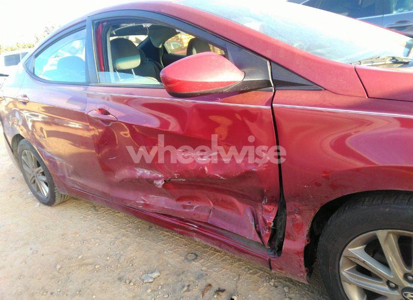 Photo 6 of 2015 Hyundai Elantra SE (VIN 5NPDH4AE1FH619326)