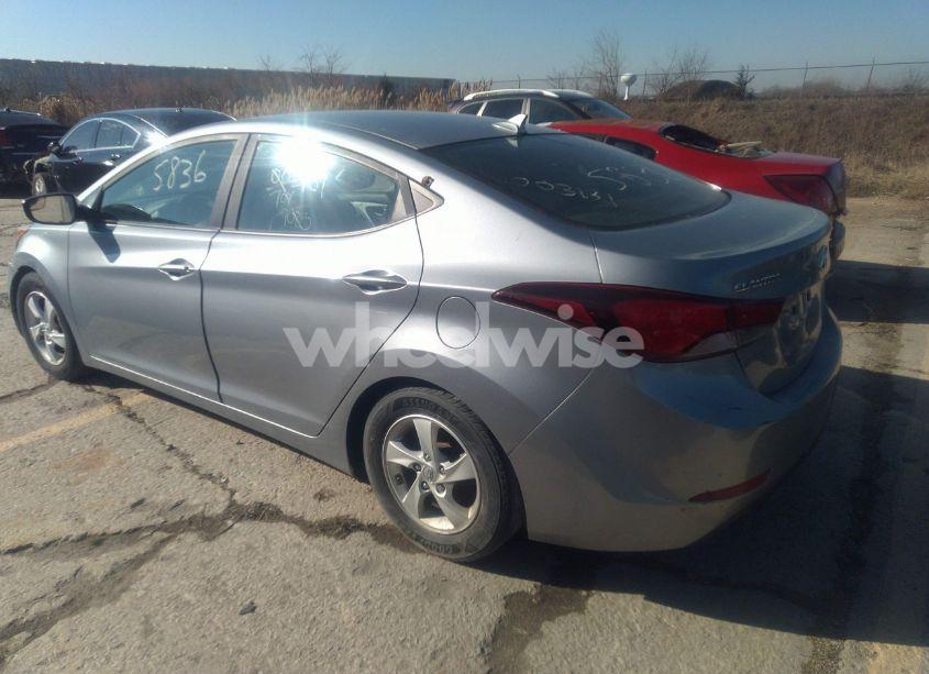 Photo 3 of 2015 Hyundai Elantra SE (VIN 5NPDH4AE1FH624980)