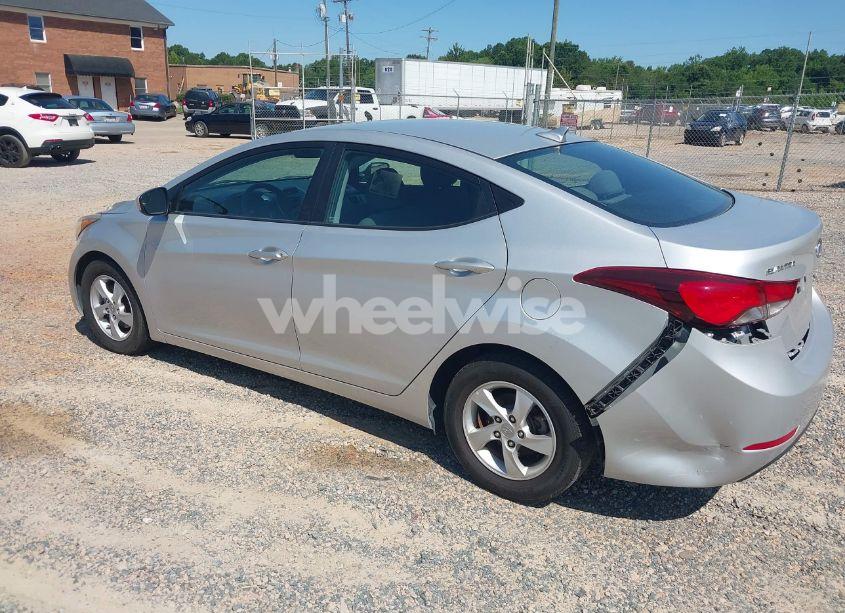 Photo 3 of 2015 Hyundai Elantra SE (VIN 5NPDH4AE1FH631203)