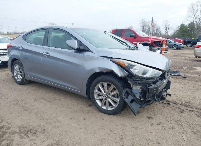 2016 Hyundai Elantra SE (VIN 5NPDH4AE1GH654580) main photo
