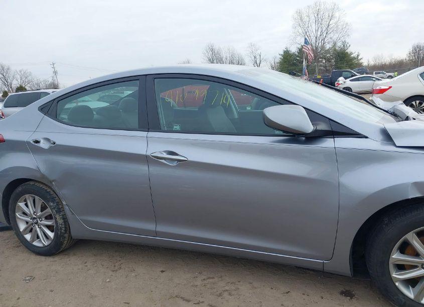 Photo 14 of 2016 Hyundai Elantra SE (VIN 5NPDH4AE1GH654580)