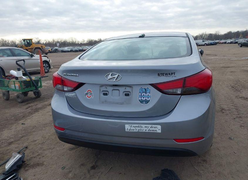 Photo 17 of 2016 Hyundai Elantra SE (VIN 5NPDH4AE1GH654580)
