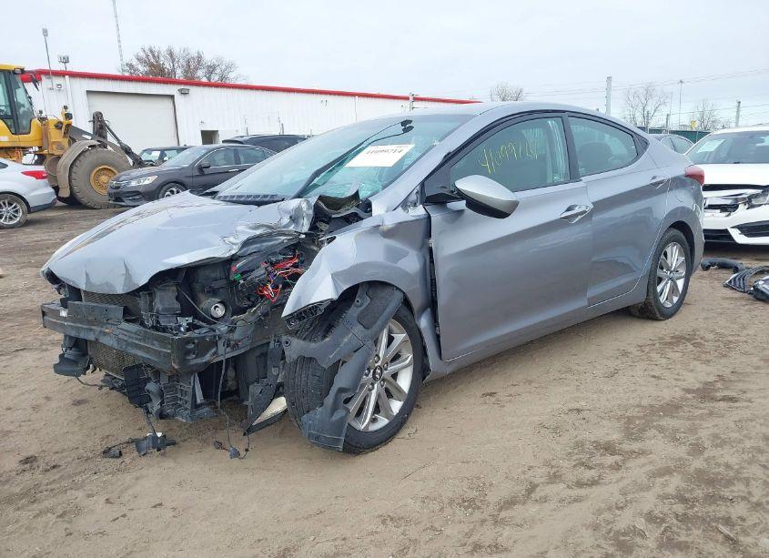 Photo 2 of 2016 Hyundai Elantra SE (VIN 5NPDH4AE1GH654580)