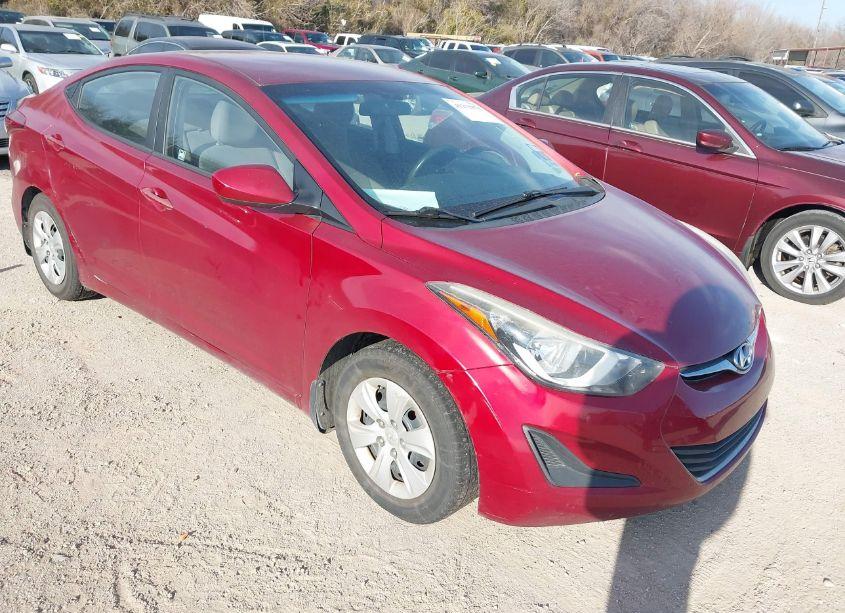 2016 Hyundai Elantra SE (VIN 5NPDH4AE1GH669144) main photo