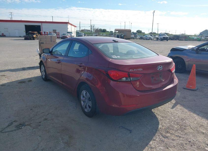 Photo 3 of 2016 Hyundai Elantra SE (VIN 5NPDH4AE1GH669144)