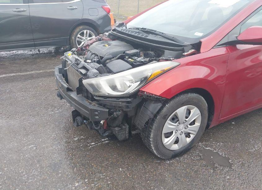 Photo 19 of 2016 Hyundai Elantra SE (VIN 5NPDH4AE1GH672917)