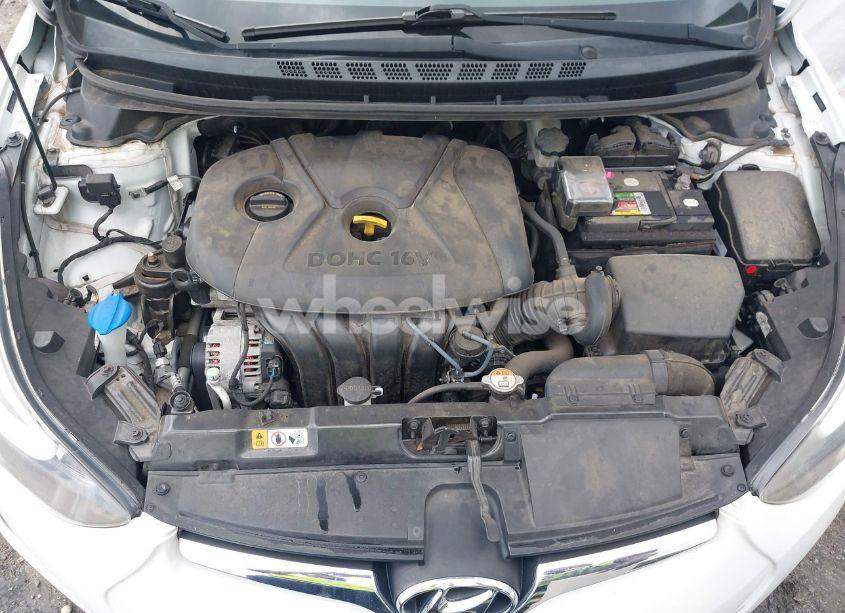 Photo 10 of 2016 Hyundai Elantra SE (VIN 5NPDH4AE1GH687157)