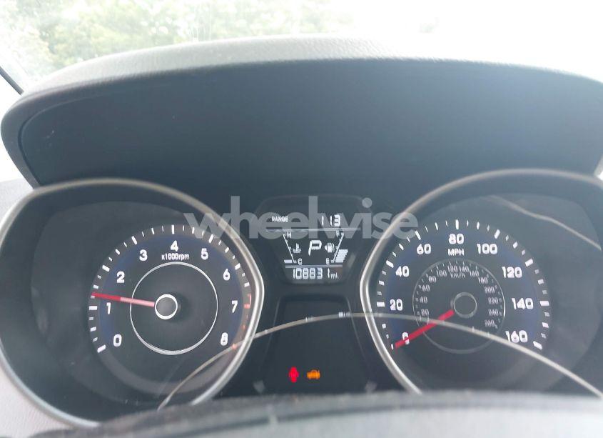 Photo 15 of 2016 Hyundai Elantra SE (VIN 5NPDH4AE1GH687157)