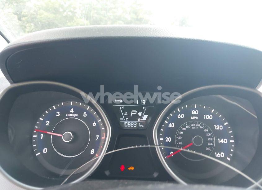 Photo 7 of 2016 Hyundai Elantra SE (VIN 5NPDH4AE1GH687157)